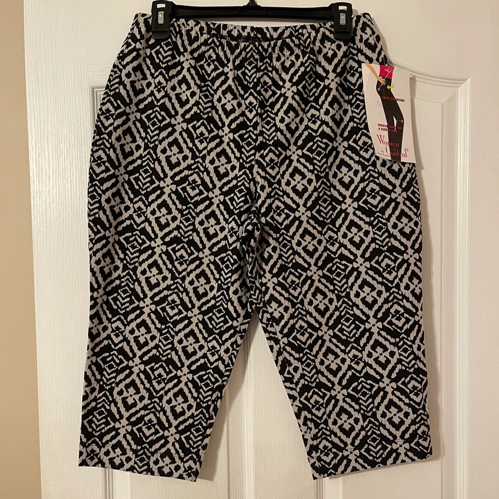 Women control Capri pants